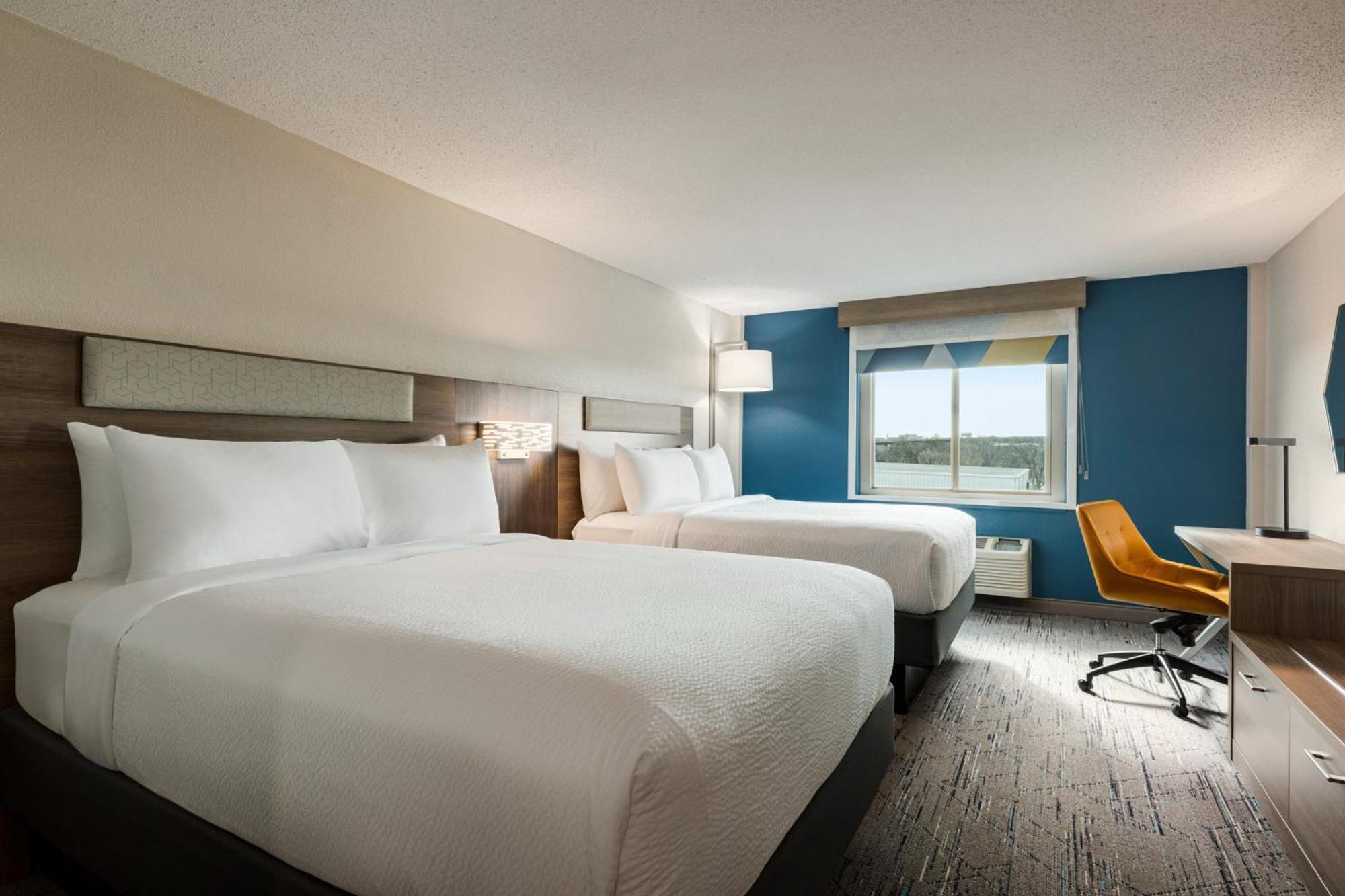 Holiday Inn Express Baltimore At The Stadiums By Ihg Екстериор снимка