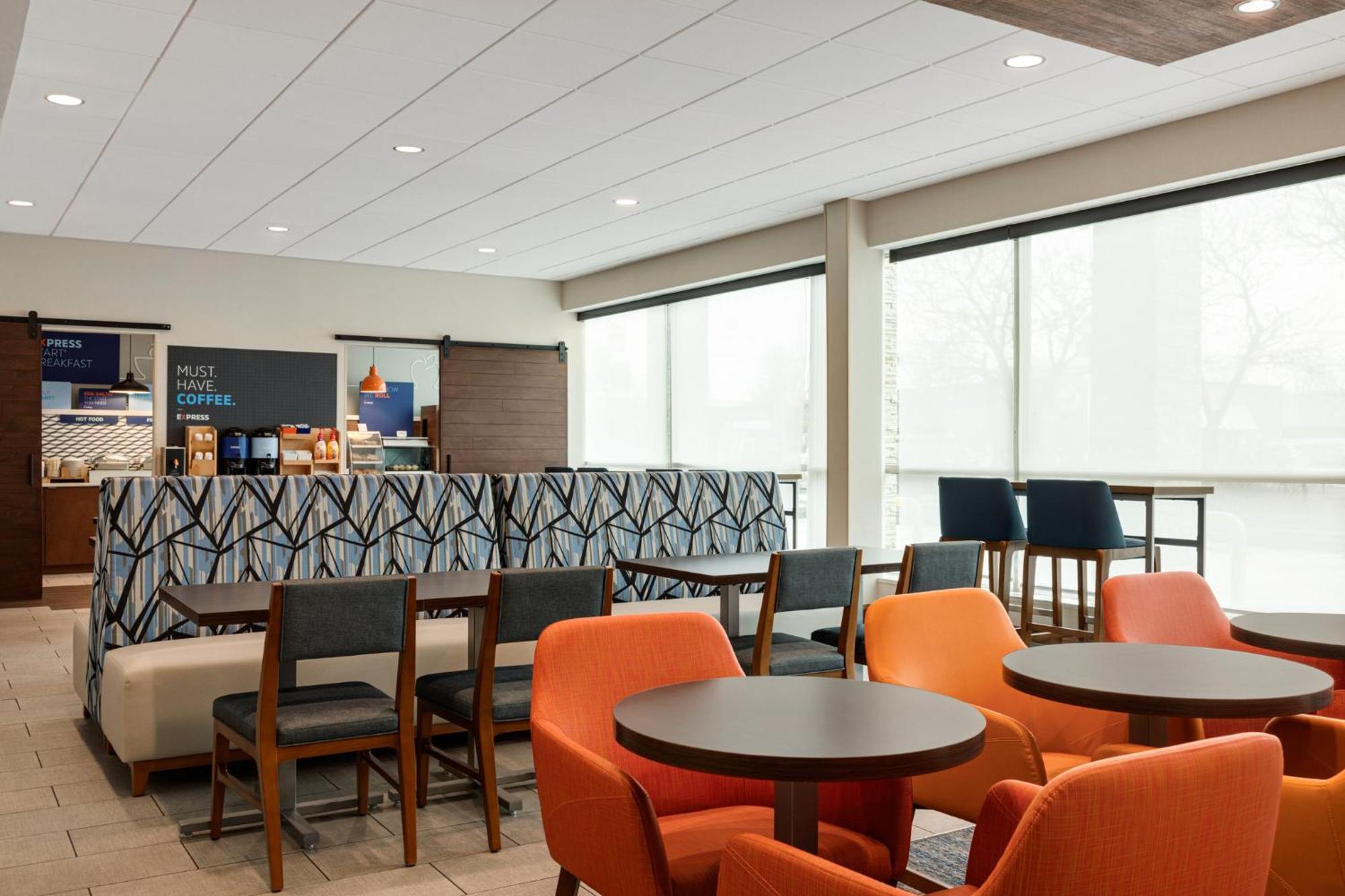Holiday Inn Express Baltimore At The Stadiums By Ihg Екстериор снимка