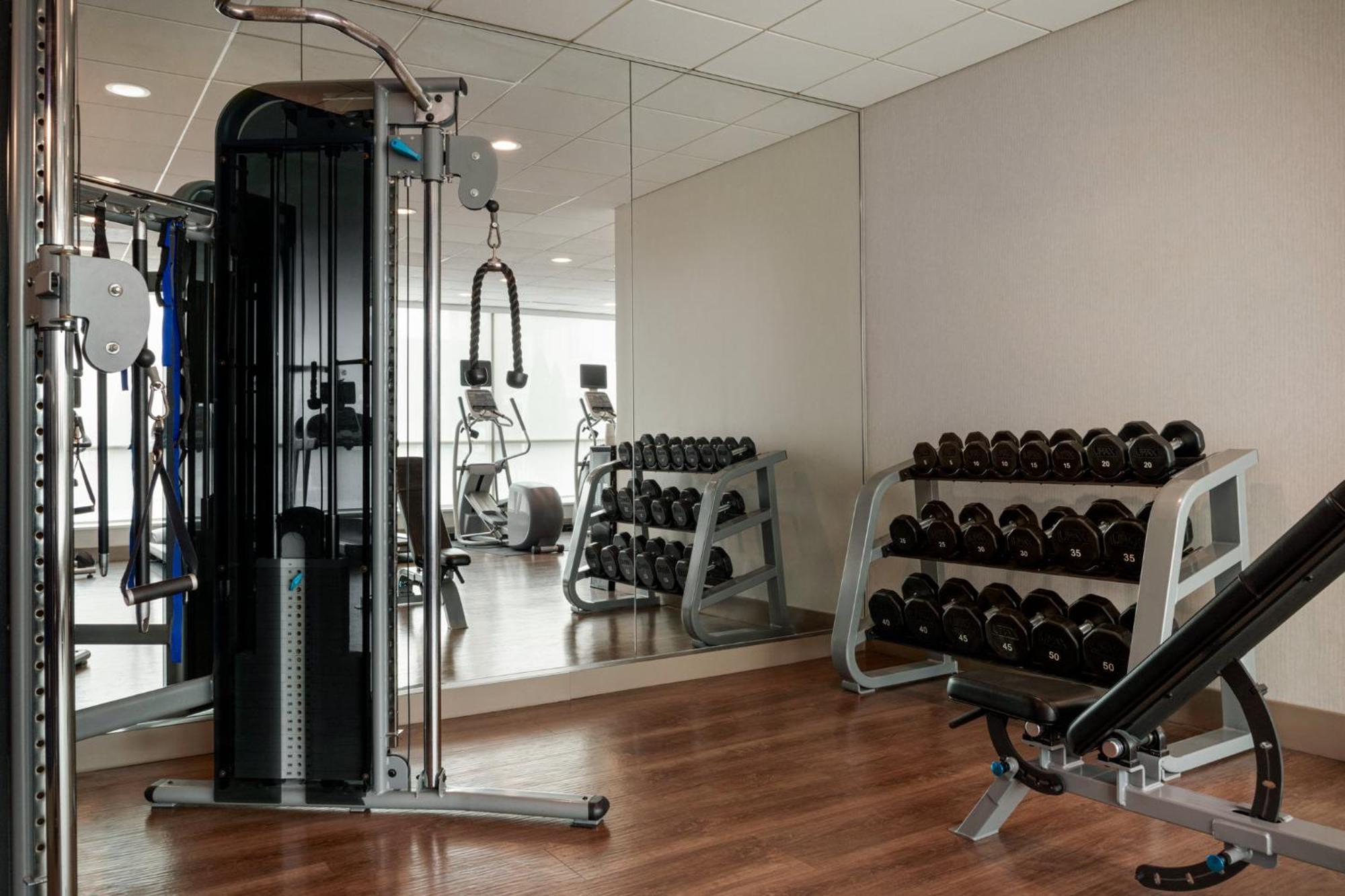 Holiday Inn Express Baltimore At The Stadiums By Ihg Екстериор снимка